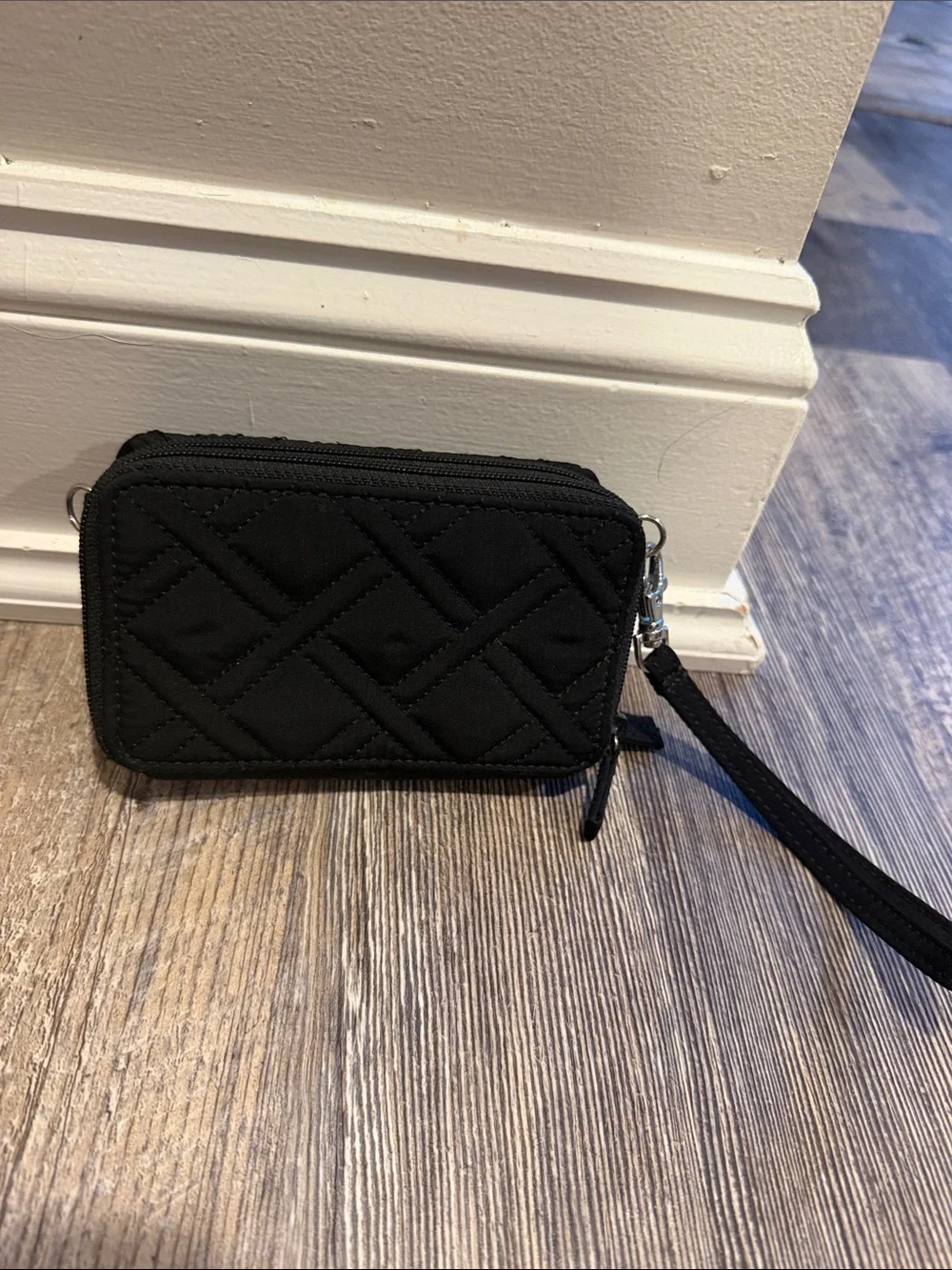 N/A compact black